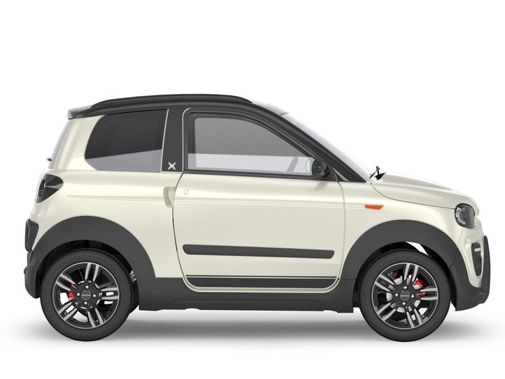 Microcar MGo X Helmiaisvalkoinen sivu
